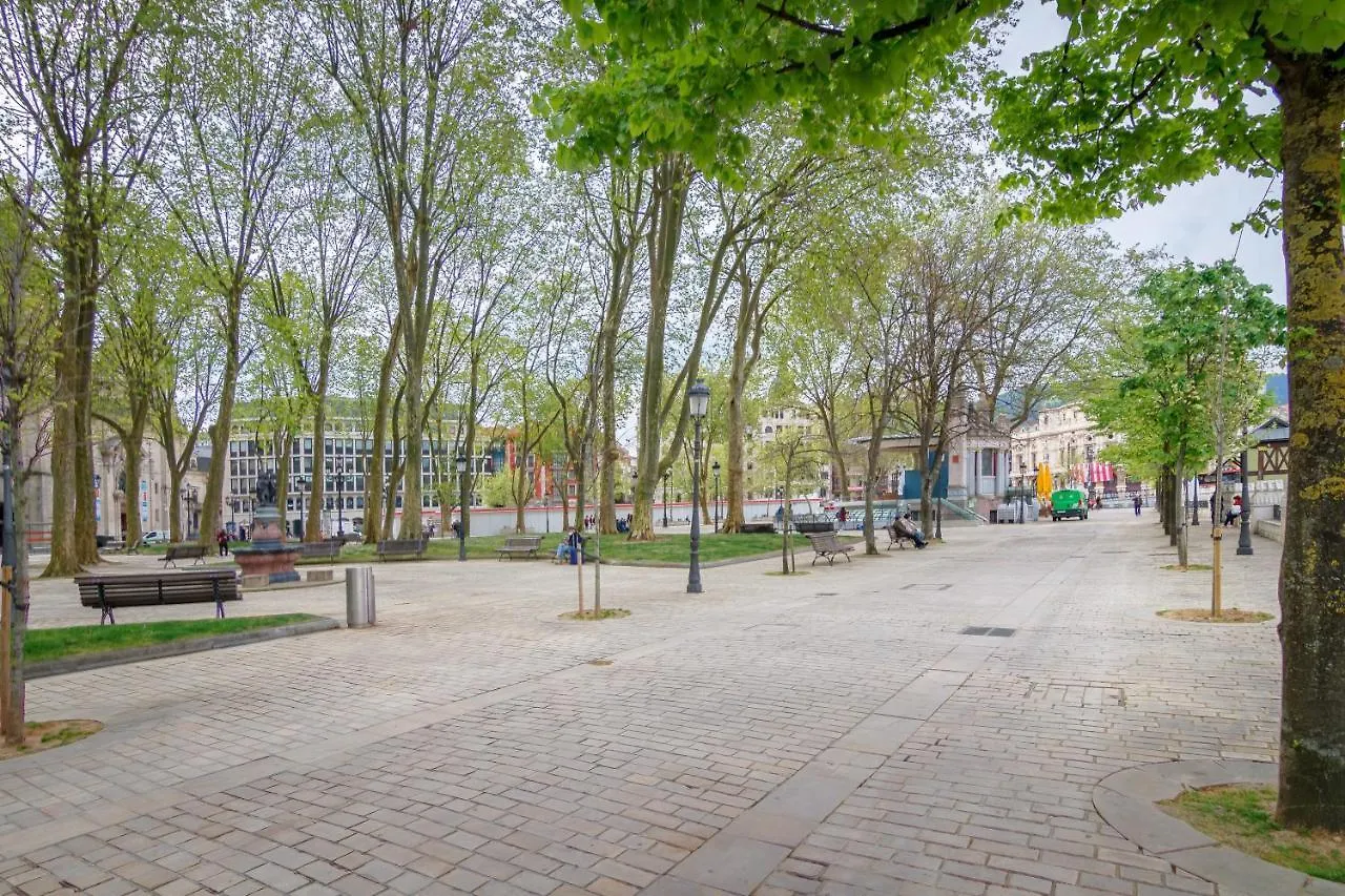 Апартаменты Paseo Del Arenal En El Casco Viejo Бильбао
